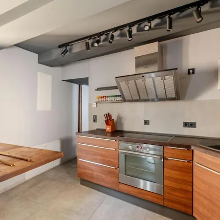 Tatil Evi Noxi 90qm Carport Kueche Wifi Washer Kamin *
